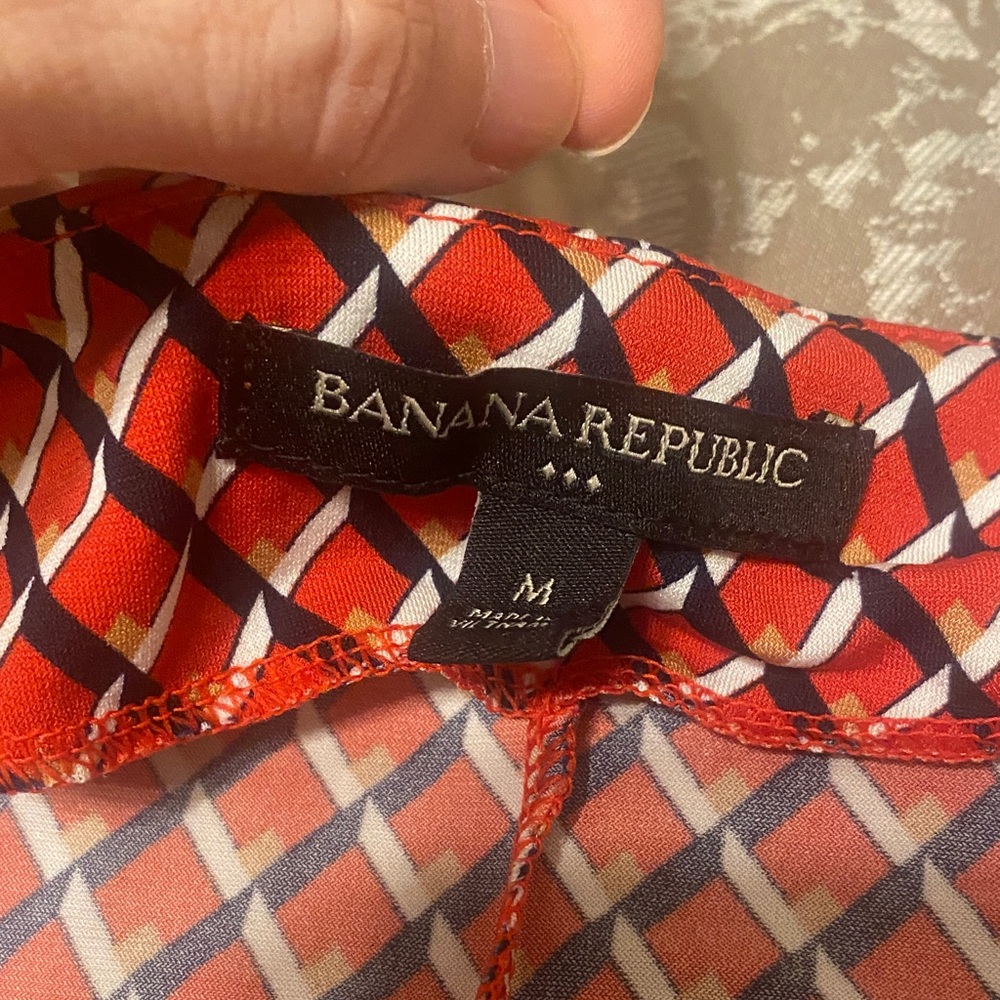 Banana Republic Red and White Patterned Midi Dress - Picture 4 of 5